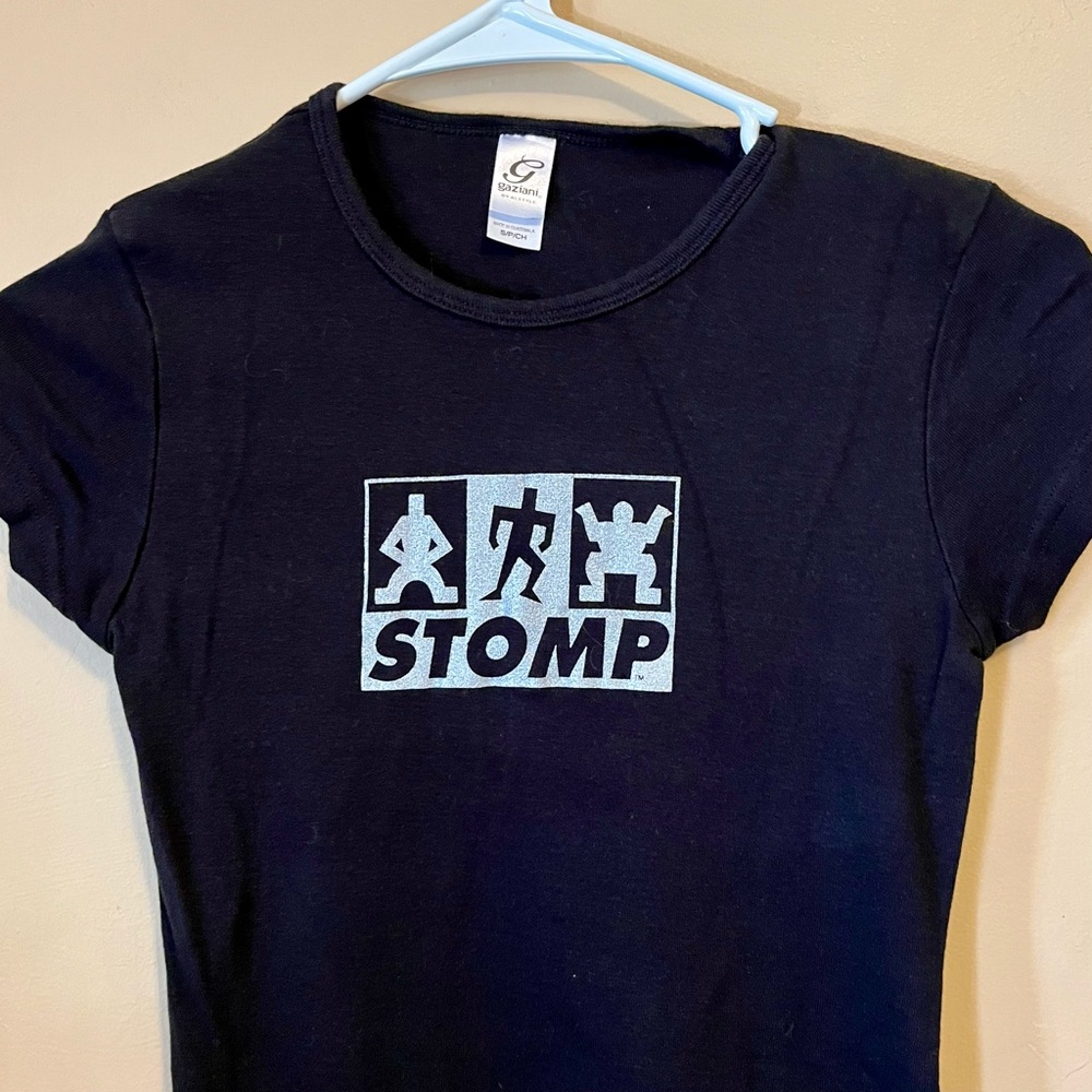 Stomp the Musical - Dance Shirt - Broadway - Kids Small